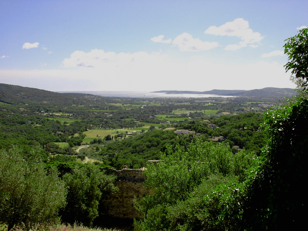 Ausblick aufs Meer von Grimaud